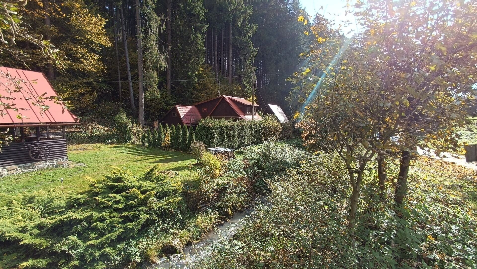 Prodej roubeného domu/celoroční rekreační chalupy  5+1, 112m2,  Velké Karlovice, Jezerné.