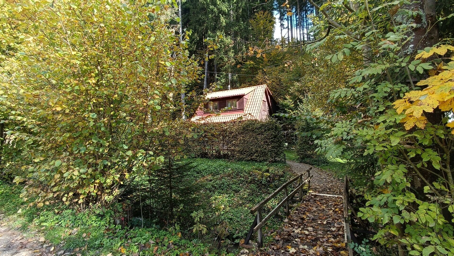 Prodej roubeného domu/celoroční rekreační chalupy  5+1, 112m2,  Velké Karlovice, Jezerné.