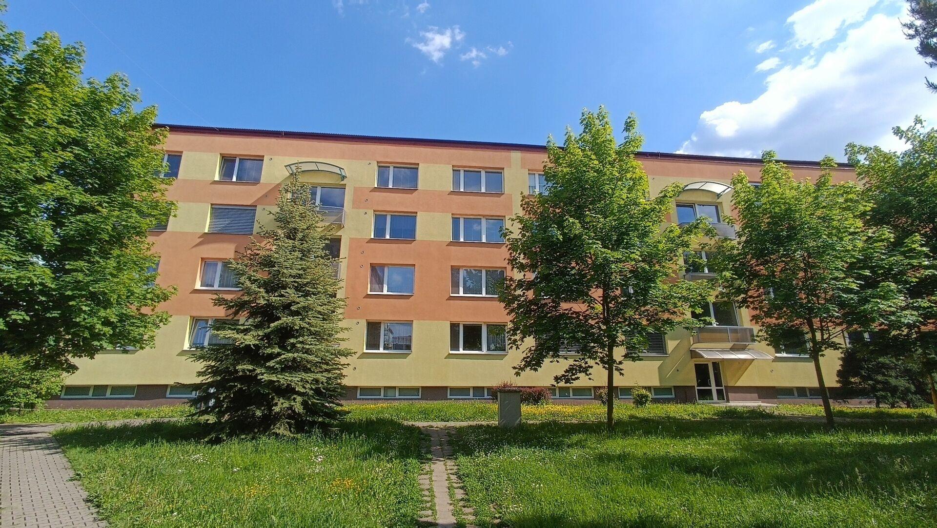 Prodej zrekonstruovaného bytu 3+1, 70m2, Uherské Hradiště, Lomená 892, Mařatice.