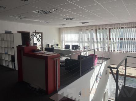 Pronájem kanceláře, 191 m²