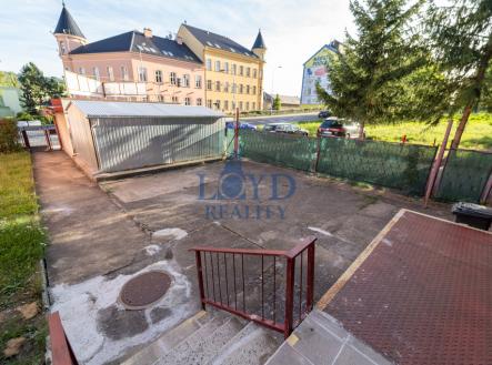 Prodej obchodní prostor, 142 m²