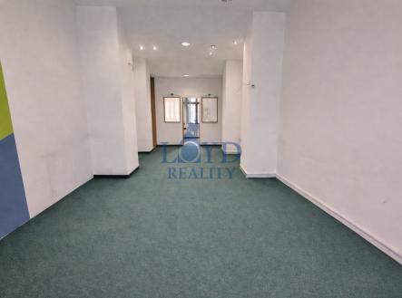 Pronájem obchodní prostor, 53 m²