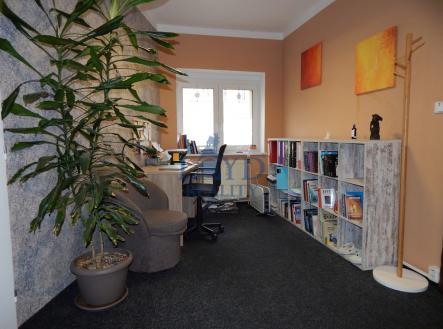 Pronájem obchodní prostor, 22 m²