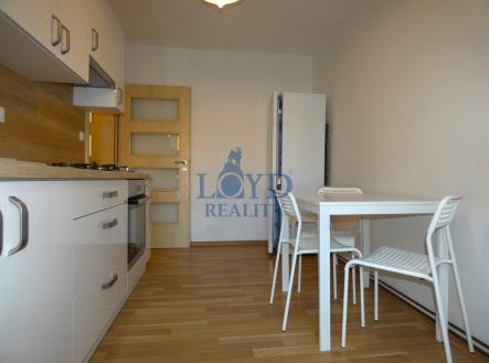 Pronájem bytu, 2+1, 61 m²