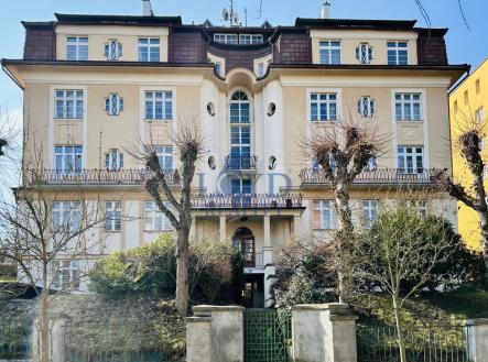 Prodej bytu, 2+1, 108 m²