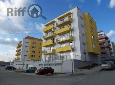 Pronájem bytu, 1+kk, 32 m²