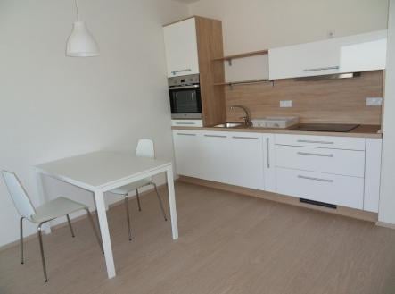 Pronájem bytu, 1+kk, 32 m²