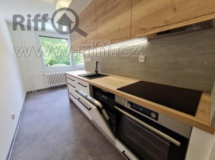 Pronájem bytu, 1+1, 38 m²