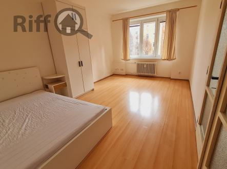 Pronájem bytu, 1+1, 35 m²