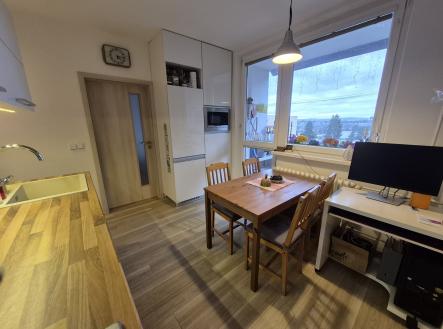 Pronájem bytu, 2+1, 65 m²