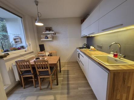 Pronájem bytu, 2+1, 65 m²