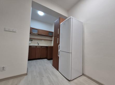 Pronájem bytu, 1+kk, 30 m²
