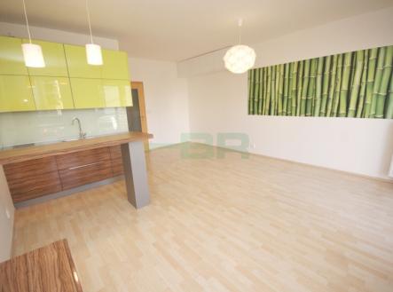 Pronájem bytu, 1+kk, 37 m²