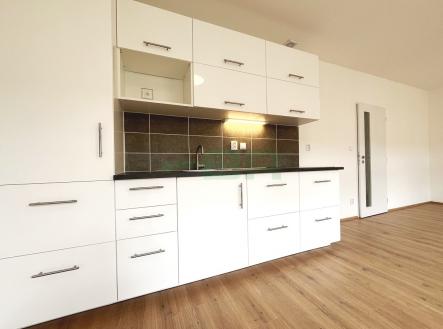 Pronájem bytu, 1+kk, 36 m²