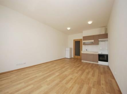 Pronájem bytu, 1+kk, 34 m²