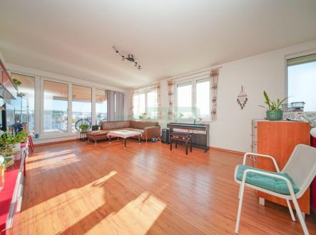 Pronájem bytu, 3+kk, 131 m²