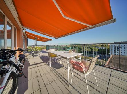 Pronájem bytu, 3+kk, 131 m²