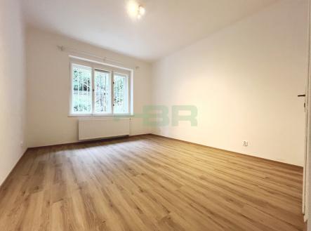 Pronájem bytu, 1+1, 40 m²