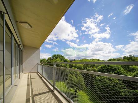 Pronájem bytu, 3+kk, 83 m²