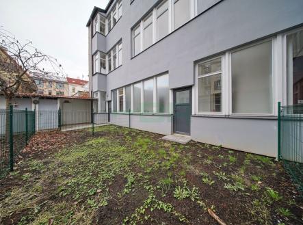 Pronájem bytu, 1+1, 32 m²