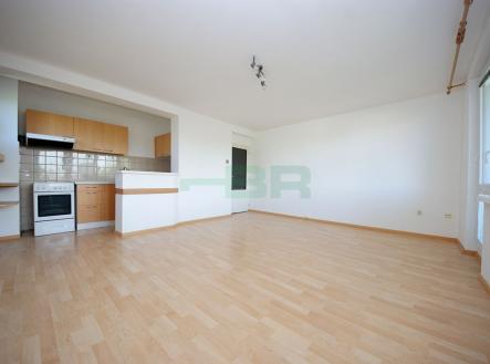 Pronájem bytu, 1+kk, 34 m²