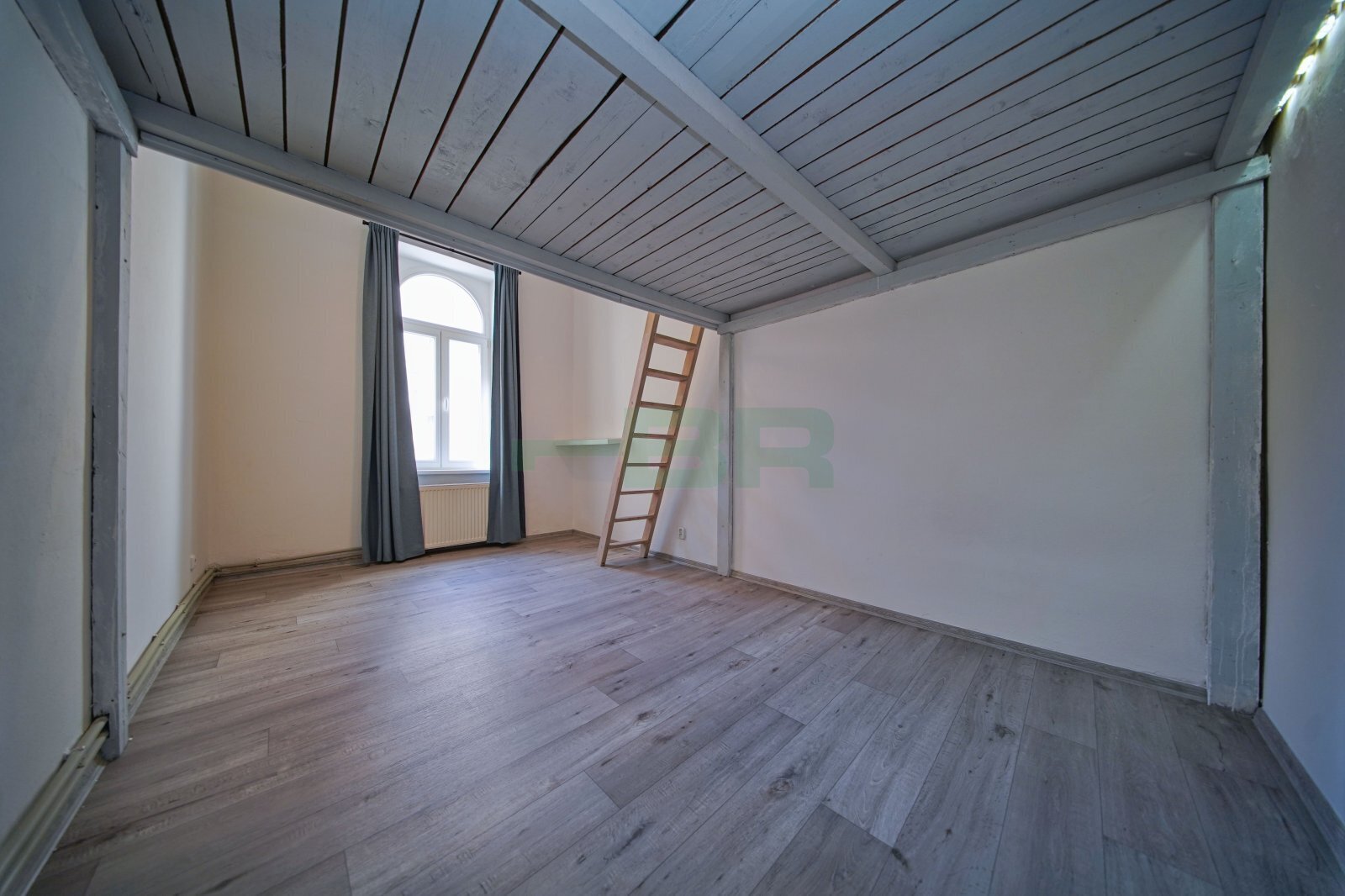 Fotku se nepodařilo načíst.