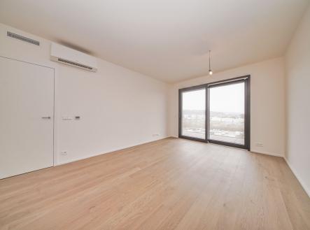 Pronájem bytu, 3+kk, 76 m²