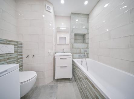 Pronájem bytu, 2+kk, 43 m²