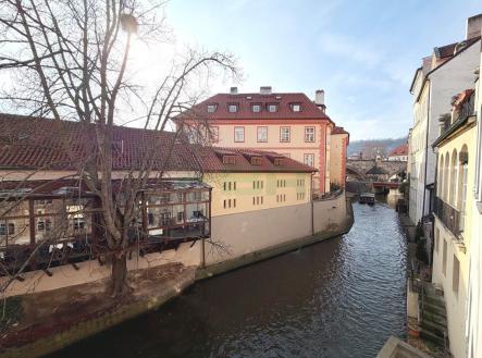 Pronájem bytu, 2+1, 80 m²