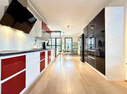 Pronájem bytu, 2+kk, 75 m²
