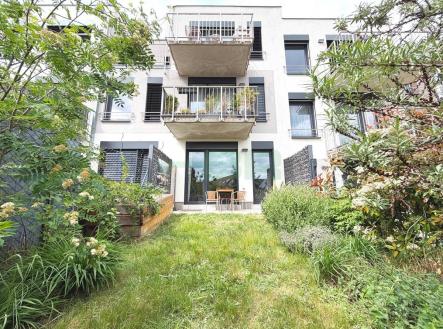 Pronájem bytu, 3+kk, 88 m²