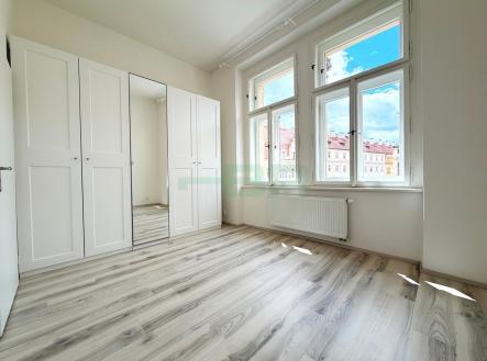 Pronájem bytu, 2+kk, 55 m²