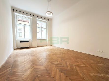 Pronájem bytu, 1+1, 49 m²