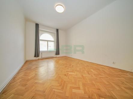 Pronájem kanceláře, 73 m²