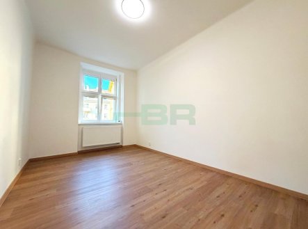 Pronájem bytu, 2+kk, 38 m², Praha – náhled fotky 3