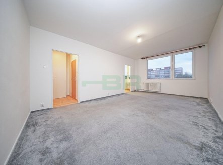 Pronájem bytu, 1+kk, 33 m²