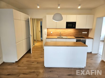 Hezký byt 3+kk s terasou / zelenou předzahrádkou, Praha 8 – Čimice