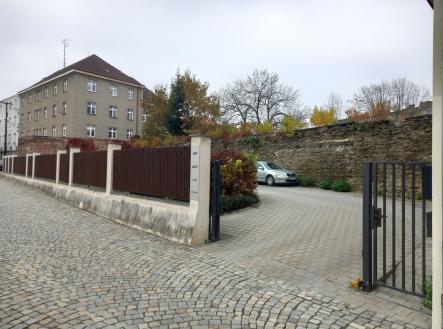 Pronájem komerčního objektu, administrativní budova, 140 m²