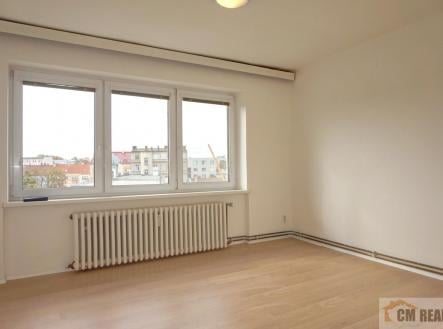 Pronájem bytu, 1+1, 38 m²