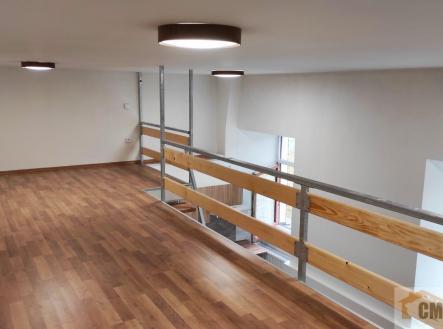 Pronájem bytu, 1+kk, 39 m²