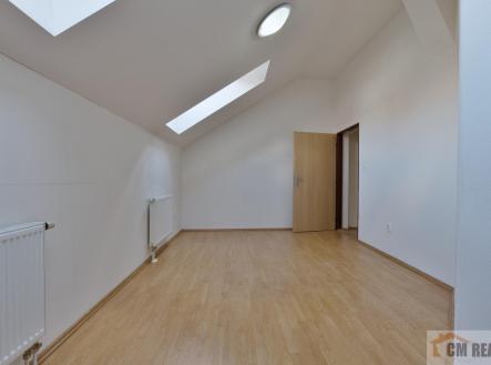 Pronájem bytu, 2+kk, 72 m²