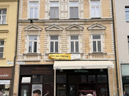 Prodej nájemního domu, 1 146 m²