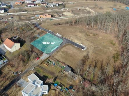 Prodej pozemku pro bydlení, 1 032 m²