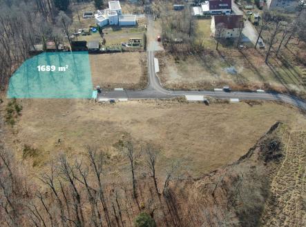Prodej pozemku pro bydlení, 1 689 m²