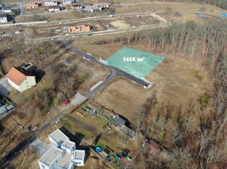 Prodej pozemku pro bydlení, 1 414 m²