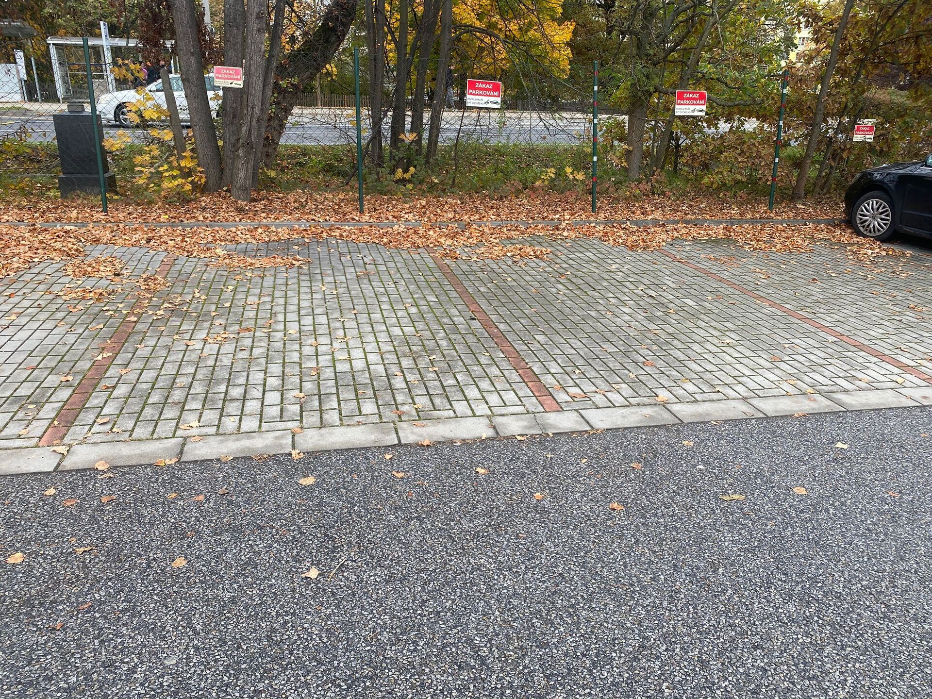 Prodej venkovního parkovacího stání na sídlišti Vltava v Českých Budějovicích