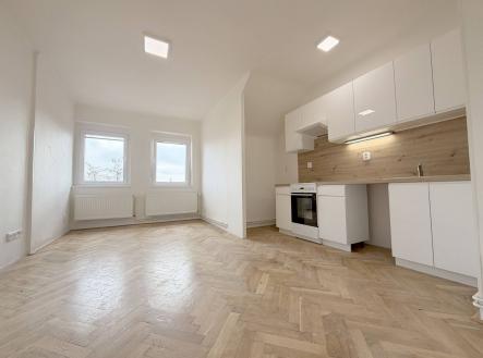 Pronájem bytu, 2+kk, 40 m²