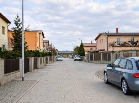 Prodej pozemku pro bydlení, 838 m²