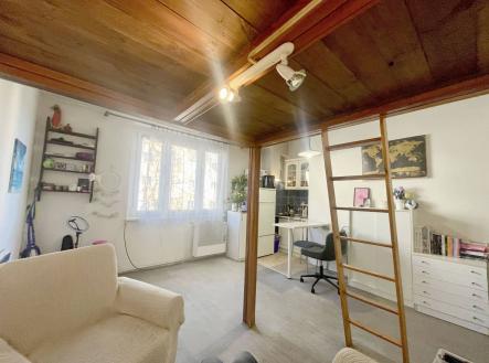 Pronájem bytu, 1+kk, 30 m²