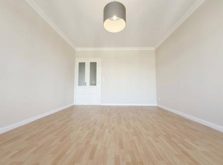 Pronájem bytu, 1+1, 52 m²